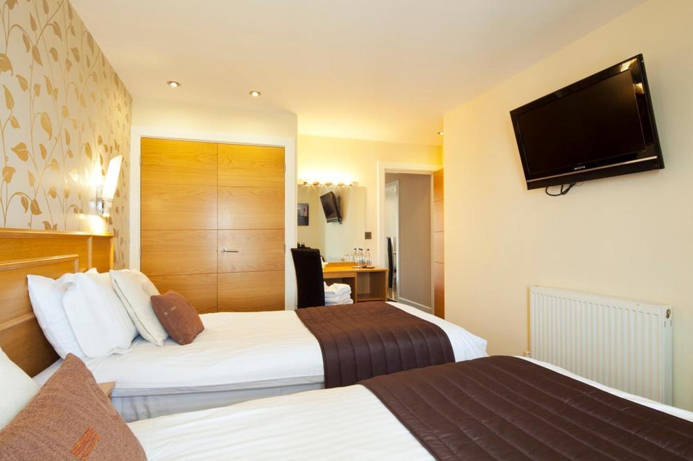 Queens Mansions: Princess Suite Blackpool Bagian luar foto